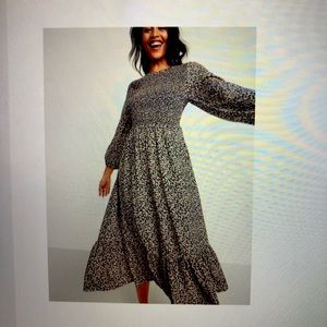 Old Navy Smocked Floral Midi Dress [XL]